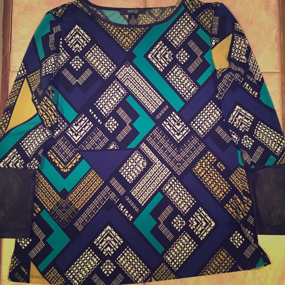 Colorful Style & Co Long Sleeved Top